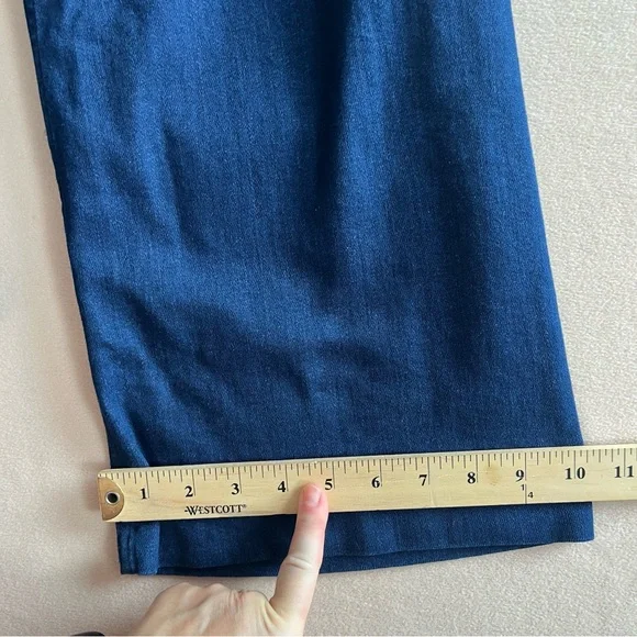 Anthropologie The Colette Denim Cropped Wide-Leg Jeans by Maeve Minimalist in 28 - Picture 13 of 14